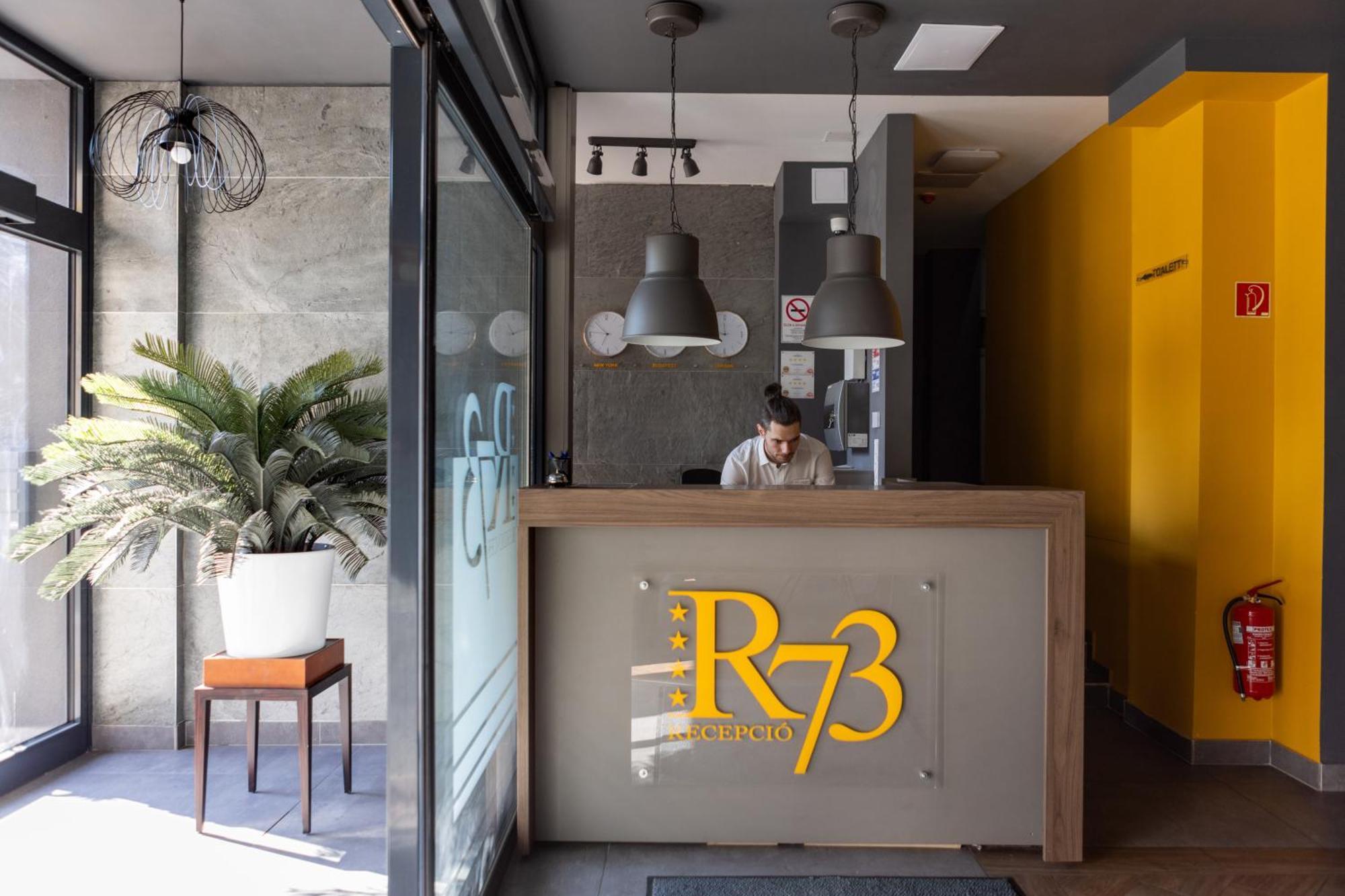 R73 Residences Pécs Zewnętrze zdjęcie