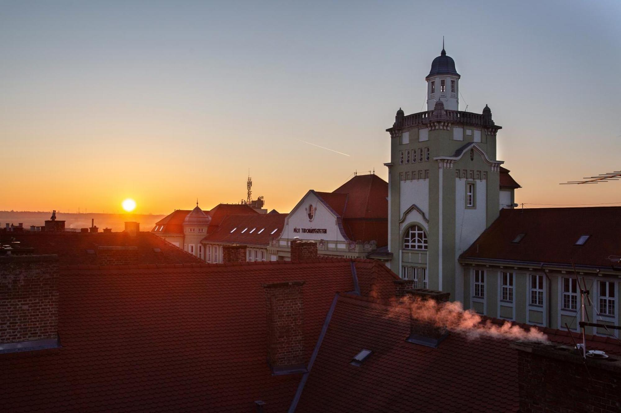 R73 Residences Pécs Zewnętrze zdjęcie