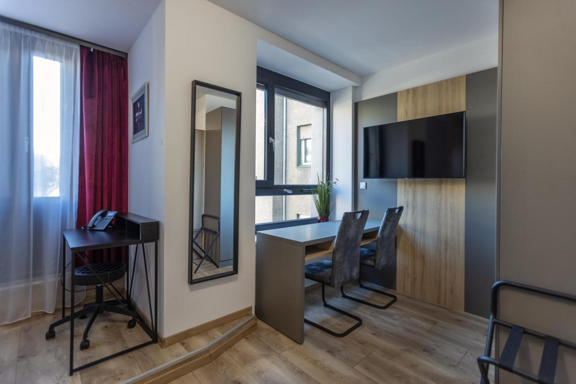 R73 Residences Pécs Zewnętrze zdjęcie